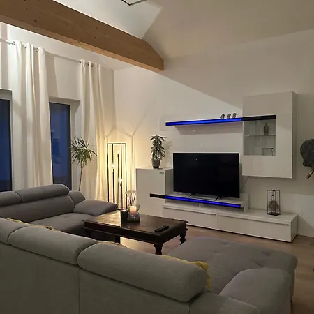 Modernes Holiday home Wolfhagen